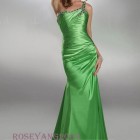 Estélyi ruha zöld hosszú