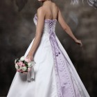 Esküvői ruha lila