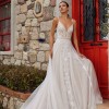 Képek esküvői ruhákról 2022