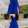 Elegáns kék ruha
