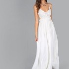 Hosszú fehér nyári ruha